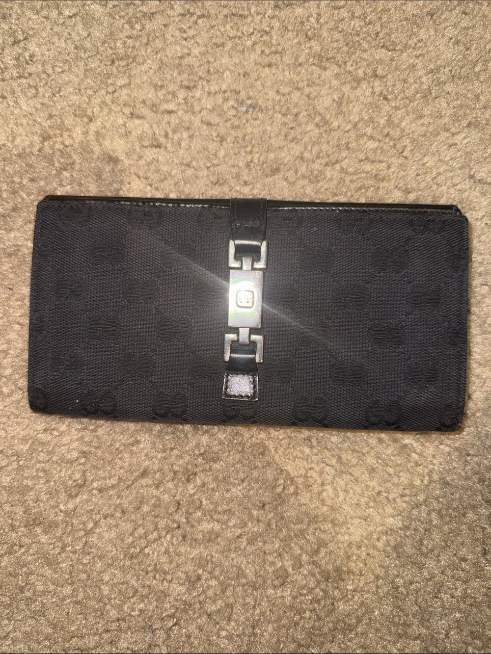 Authentic Gucci Black Continental Wallet with Silver Accent